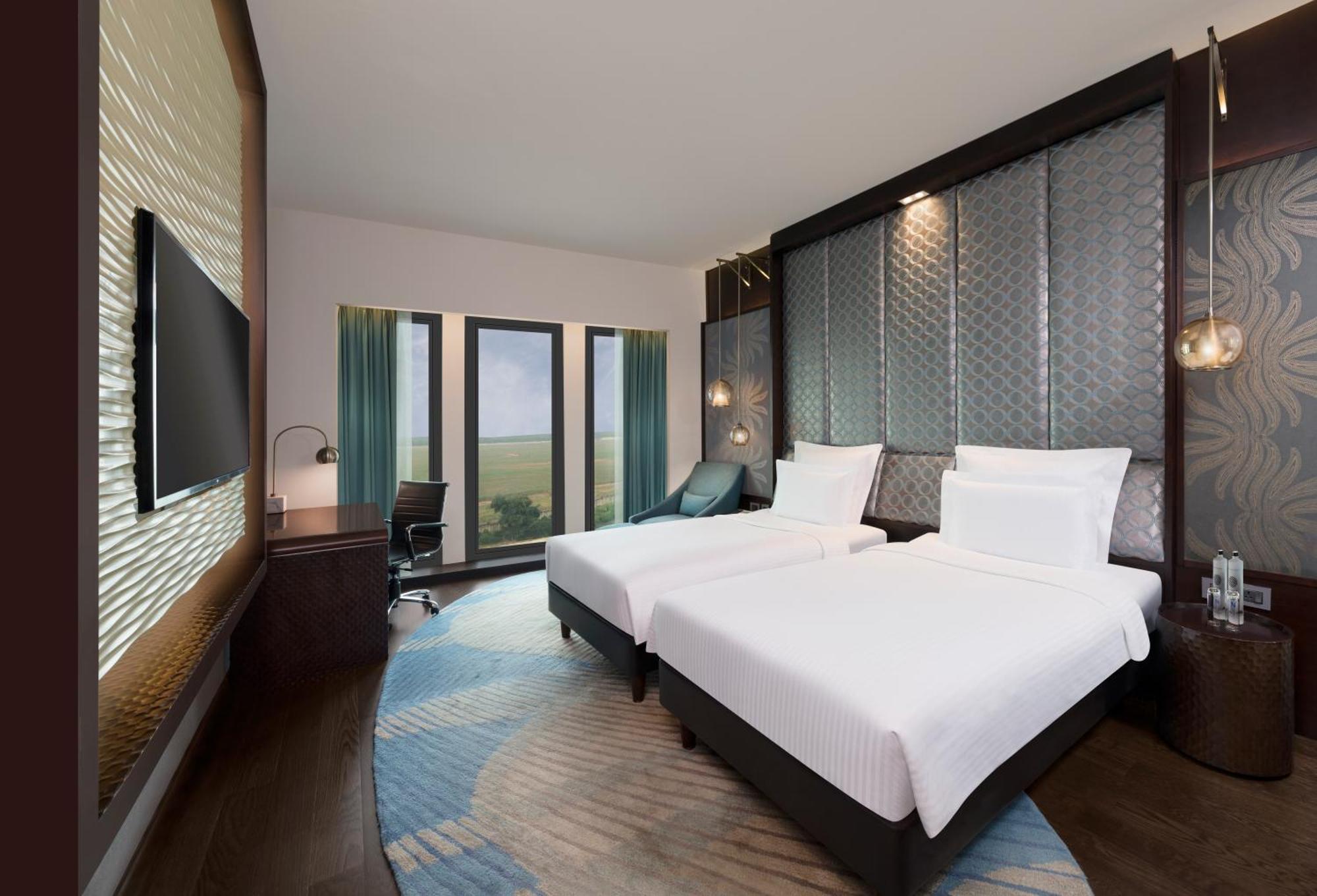 Pullman New Delhi Aerocity Exteriör bild Deluxe Room