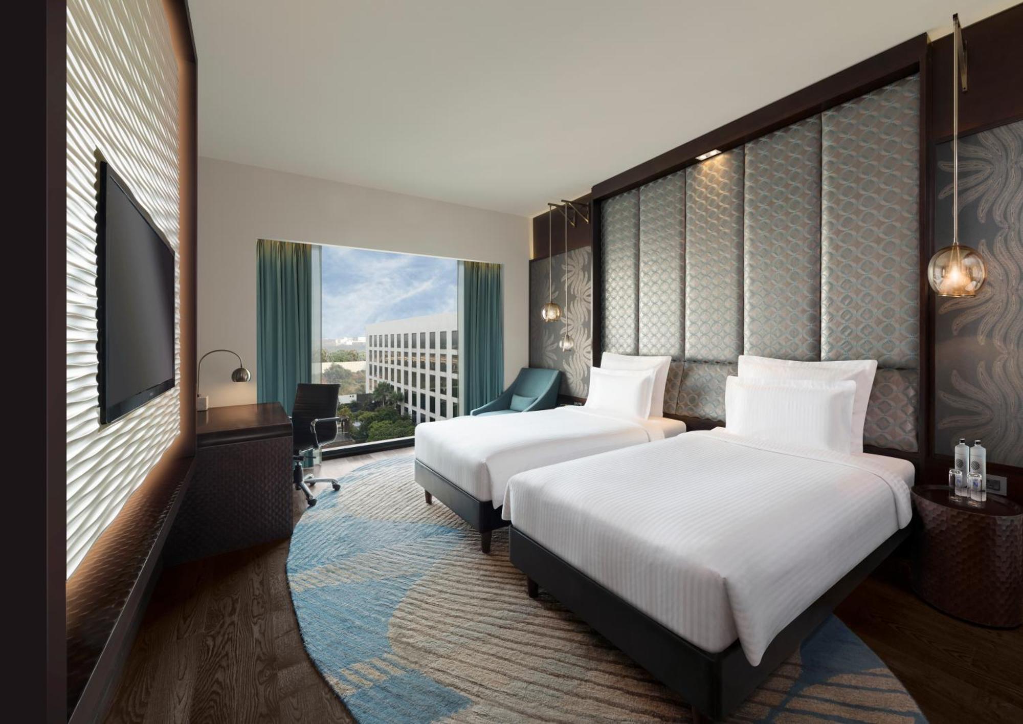 Pullman New Delhi Aerocity Exteriör bild Deluxe Room